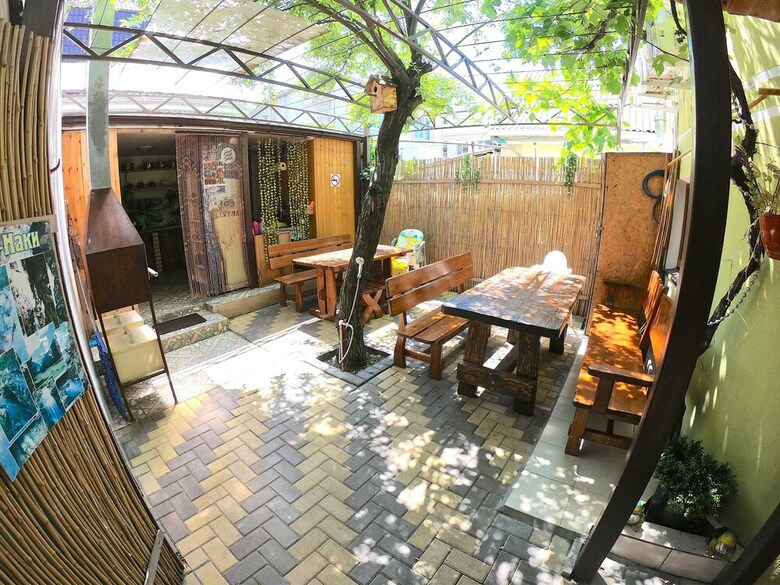 Hostal Bamboo Guest House
