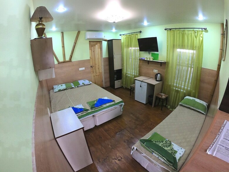 Hostal Bamboo Guest House