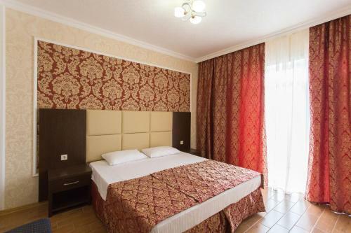 Hostal Buta Guest House