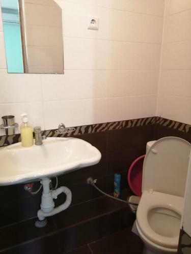 Hostal Asiyat Guesthouse