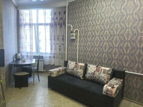 Hostal Apartment On Krymskaya Street