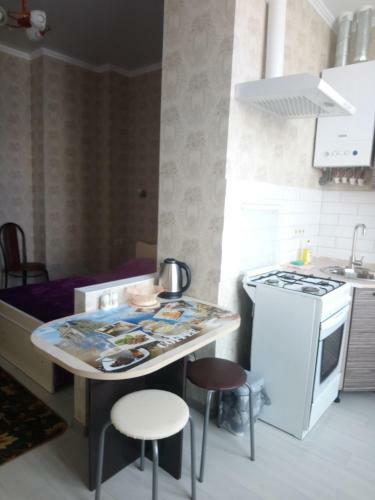 Hostal Apartment On Krymskaya Street