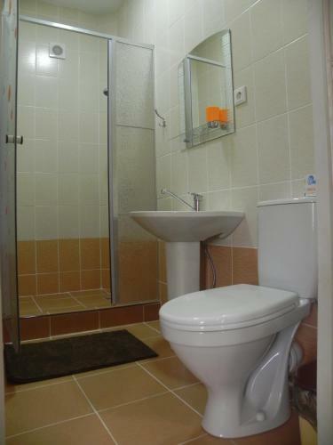 Hostal Lagrein Guest House