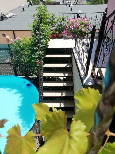 Hostal Lagrein Guest House