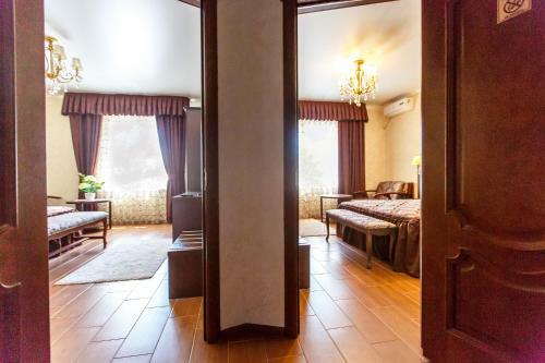 Hostal Guest House Akropol