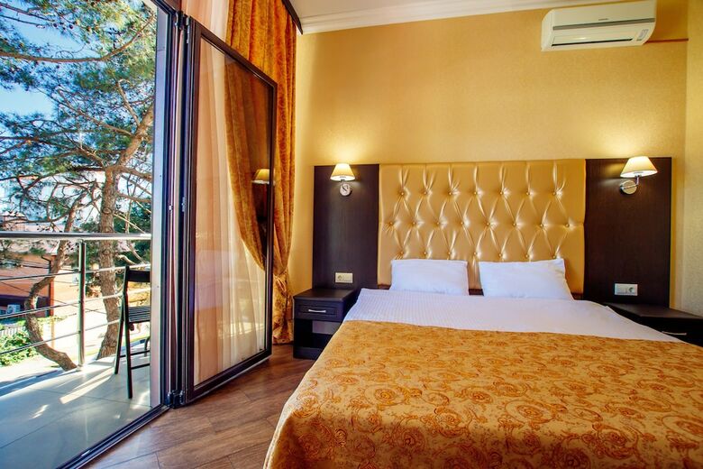 Hostal Hotel Mari