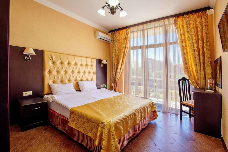Hostal Hotel Mari