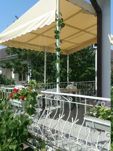 Hostal Guest House Nadezhda