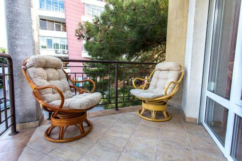 Lermontovsky Bulvar Apartments