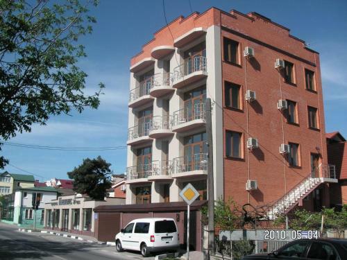 Hotel Manopolis Guest House