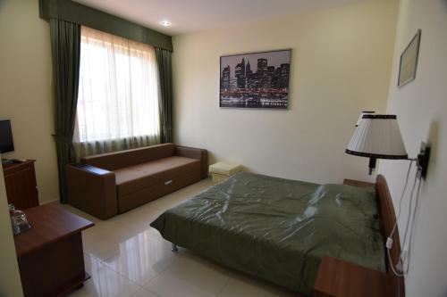 Hotel Manopolis Guest House