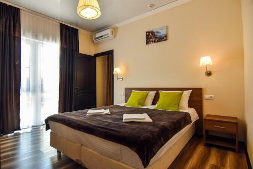 Hostal Kesea Guest House
