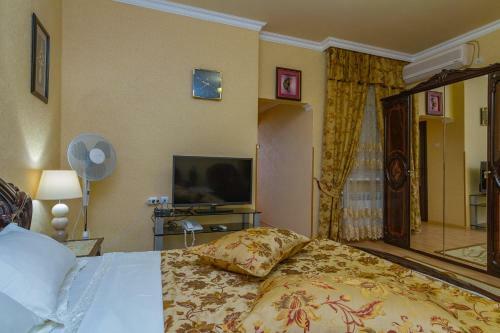 Grand Hotel