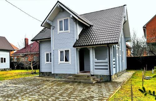 Holiday Home On Beregovaya 40a