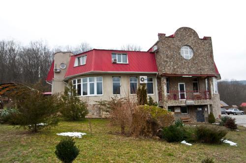 Hotel Ocharovatelnaya Polyanka