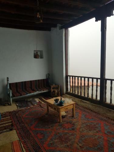 Hostal Guesthouse Etnodom