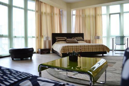 Green Hotel