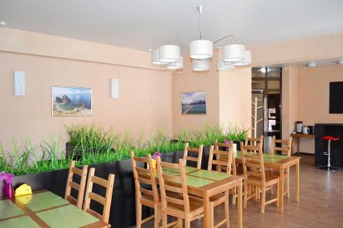 Green Hotel