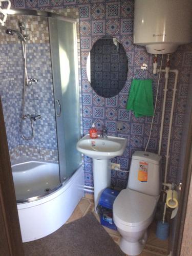 Hostal Apartment On Alpiyskaya