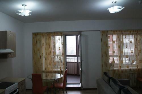 Apartment On Dalnevostochnaya 106