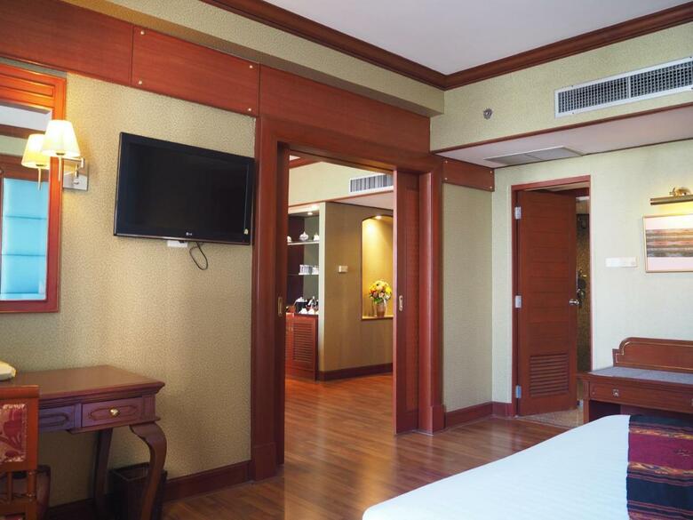 Hotel Charoen Thani Khon Kean