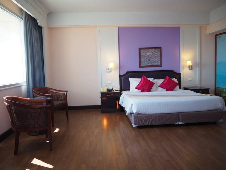 Hotel Charoen Thani Khon Kean