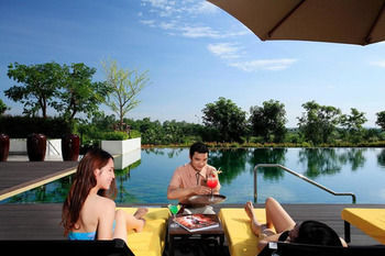 Centara Hotel & Convention Centre Khon Kaen