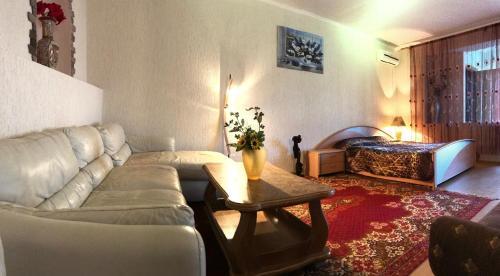 Hostal Guest House Artik Dzhulietta