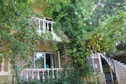Hostal Guest House Artik Dzhulietta