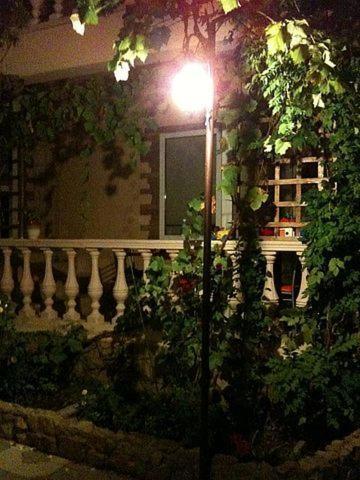 Hostal Guest House Artik Dzhulietta