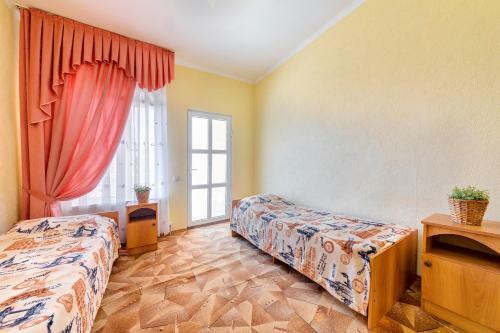 Hostal Guesthouse Damian