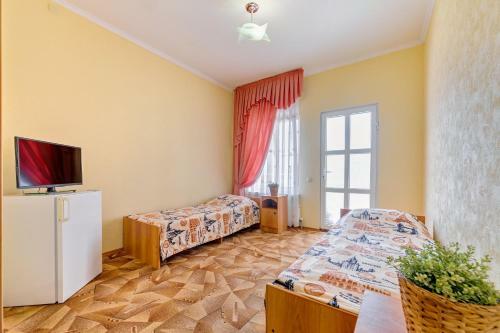Hostal Guesthouse Damian