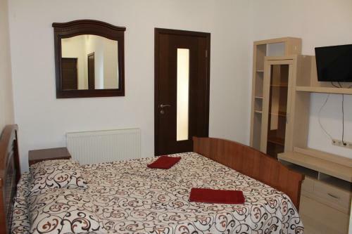 Hostal Vinograd Guest House