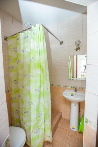 Hostal Vinograd Guest House