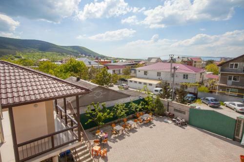 Hostal Vinograd Guest House