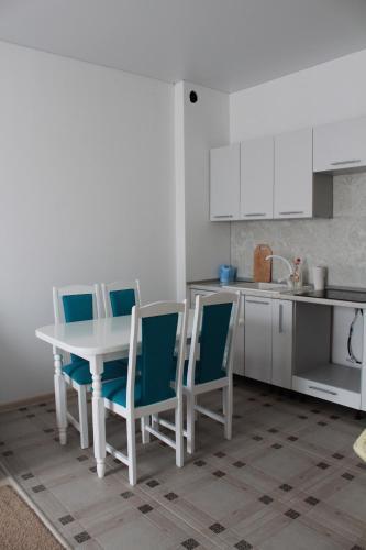 Hostal Vinograd Guest House