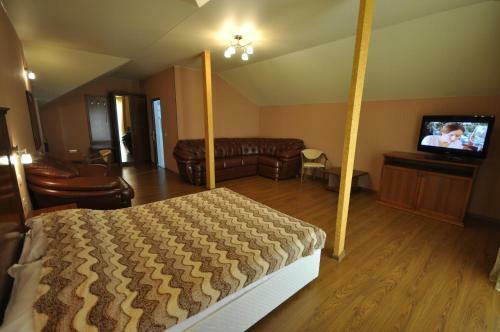 Mini Hotel On Kollektivnaya 43