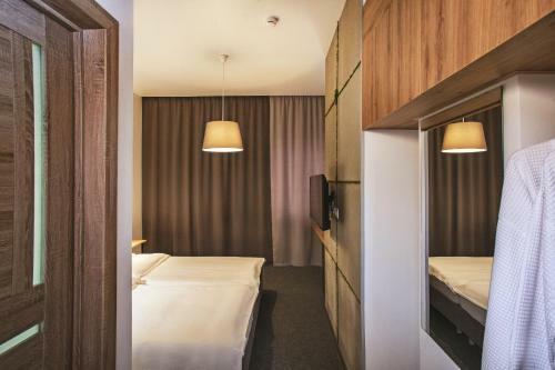 Honey Bridge Hotel