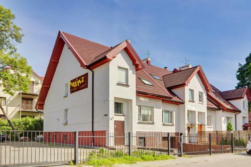 Hostal Guest House Maxim's