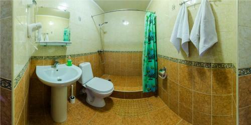 Hostal Park Hadzhoh