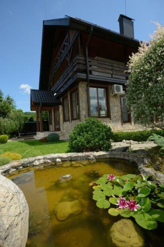Hostal Hotel Usadba Parfenova