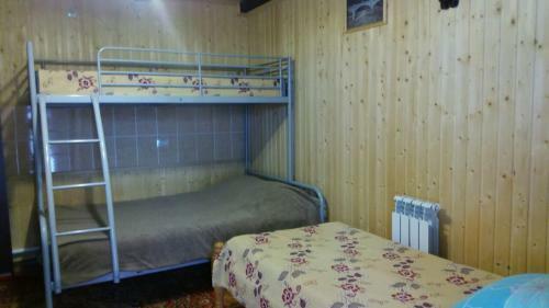 Hostal Above The River Guest House