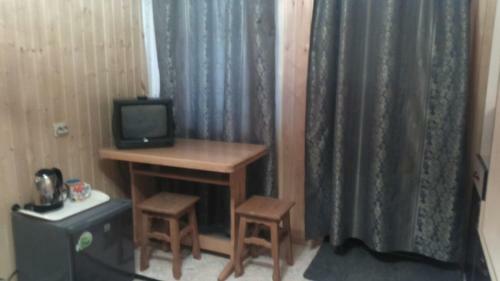 Hostal Above The River Guest House