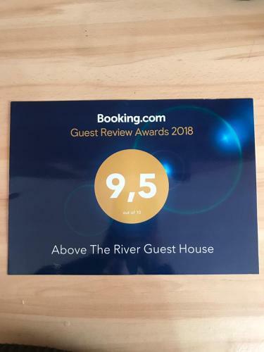 Hostal Above The River Guest House