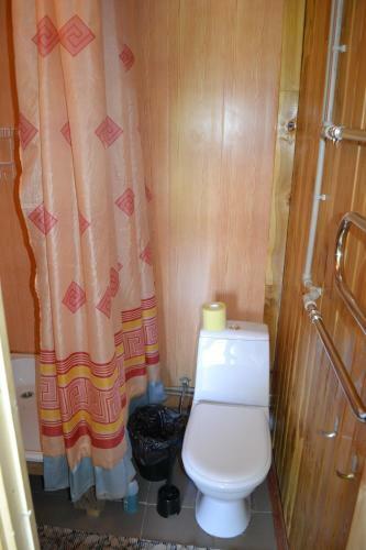 Hostal "????????? ?????"