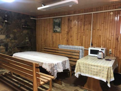 Hostal ?????