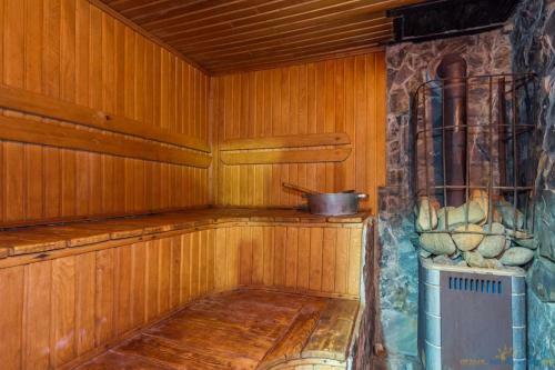 Hostal ?????