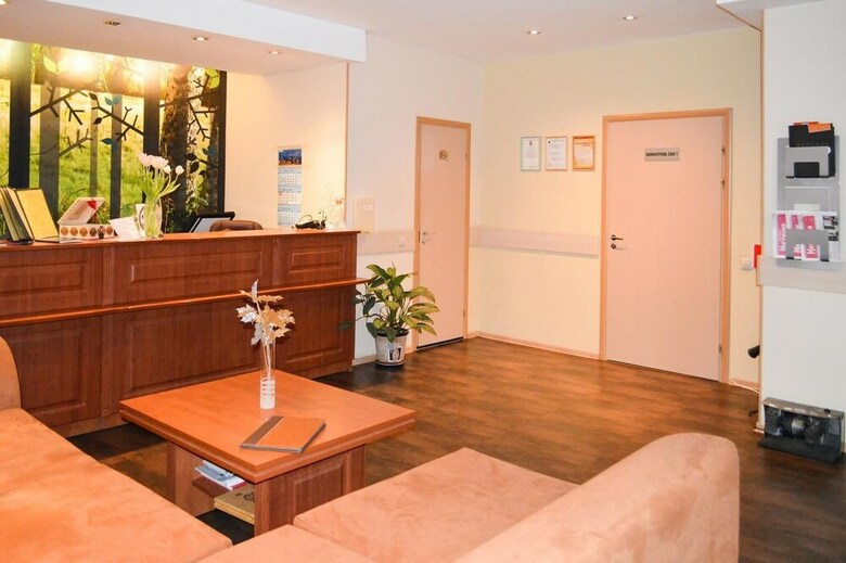 Hotel Forest Inn