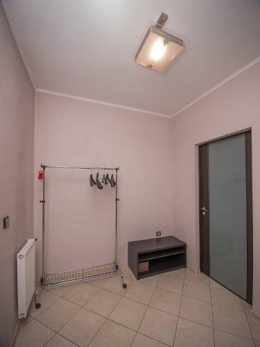 Apart39 On Borzova 93v