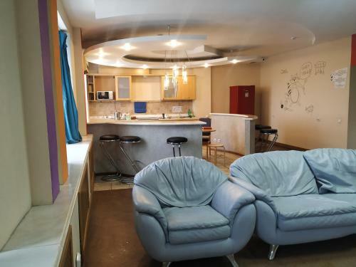 Hostel Enot